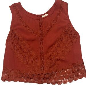 Self Esteem Rusty Sleeveless Lace Baby Crop Tee